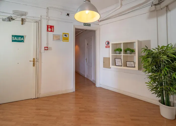 Wow Hostel Barcelona
