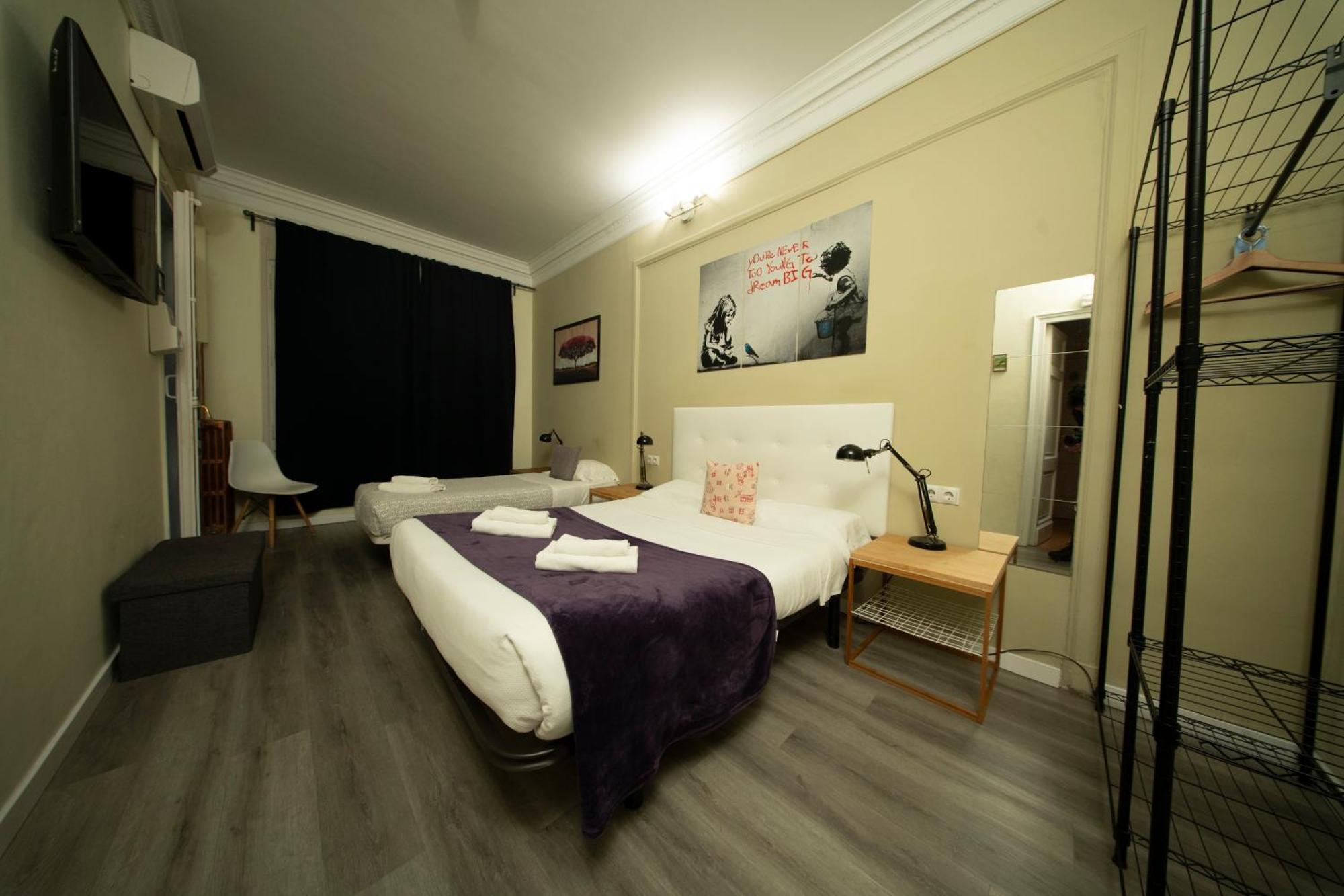 Wow Hostel Barcelona